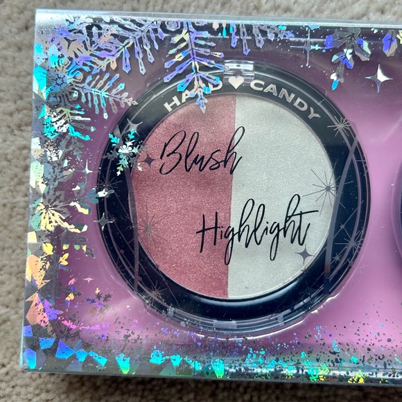 NWT Hard Candy “Get Lit” 3 Piece Collection of Bronzer, Blush and Highlighters - Picture 2 of 4